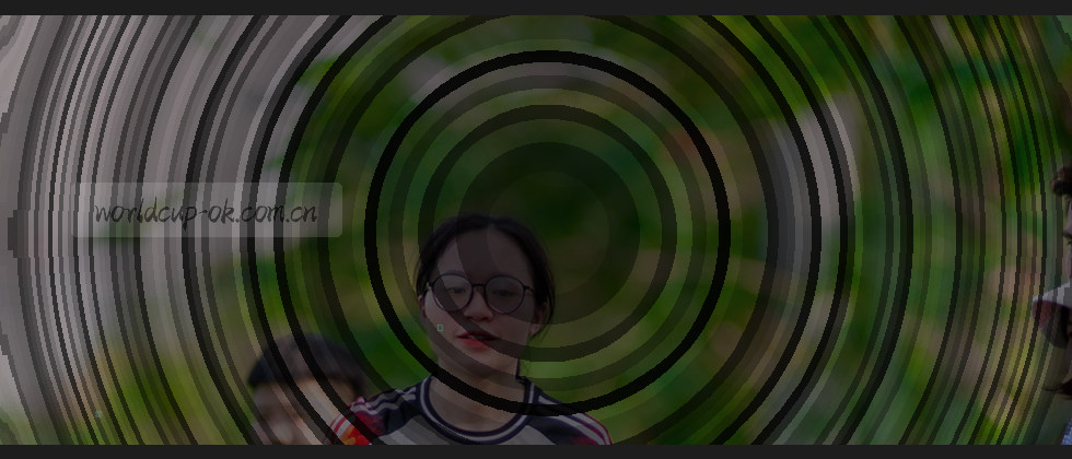 一张锁守护着数据，背景是模糊的代码与个人剪影。